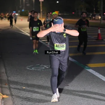 Runner Photo 5655704