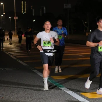 Runner Photo 5655725
