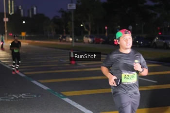 Runner Photo 5655800