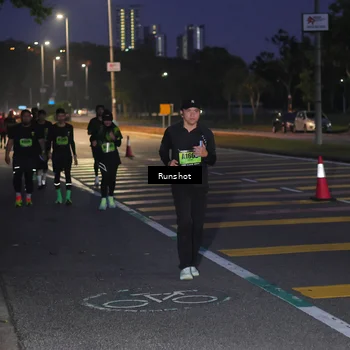 Runner Photo 5656025