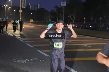 Runner Photo 5656075