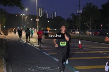 Runner Photo 5656117
