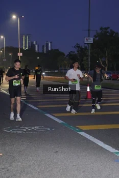 Runner Photo 5656323