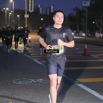 Runner Photo 5656350