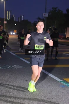 Runner Photo 5656472