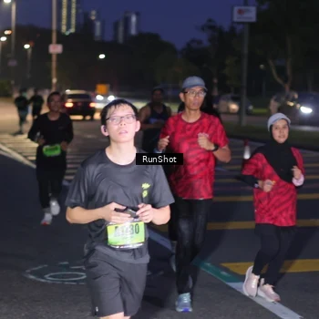 Runner Photo 5656620