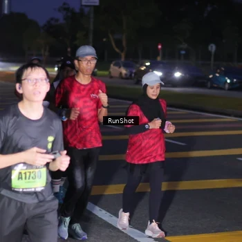 Runner Photo 5656630