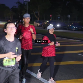 Runner Photo 5656631