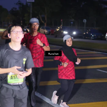 Runner Photo 5656635