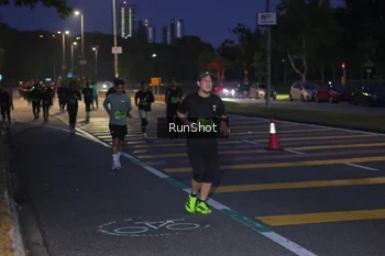 Runner Photo 5656716