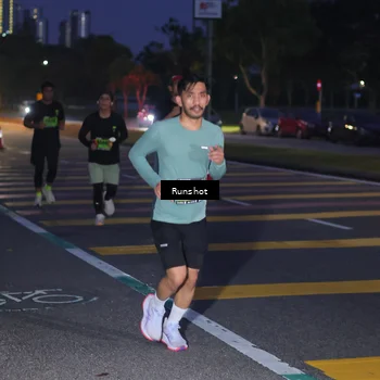 Runner Photo 5656734