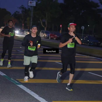 Runner Photo 5656760