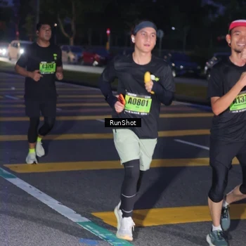 Runner Photo 5656771