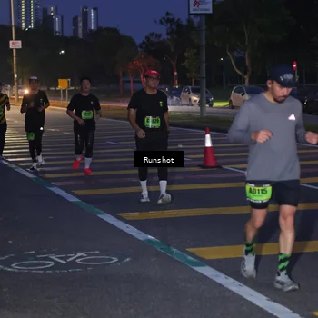 Runner Photo 5656943
