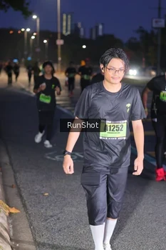 Runner Photo 5656968