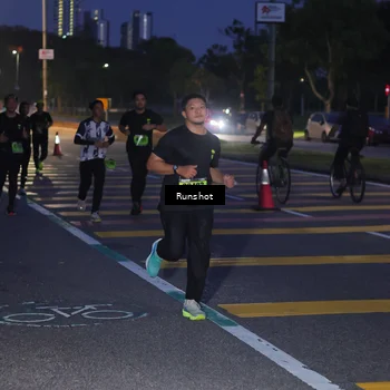 Runner Photo 5656995