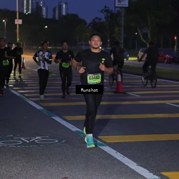Runner Photo 5657001