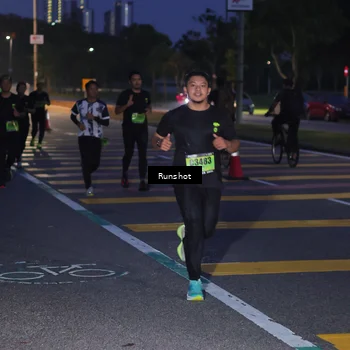 Runner Photo 5657003
