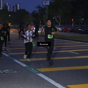 Runner Photo 5657012
