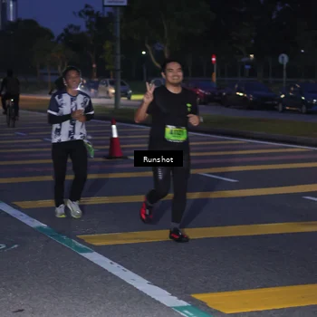 Runner Photo 5657028