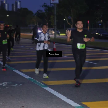 Runner Photo 5657029
