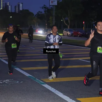 Runner Photo 5657031