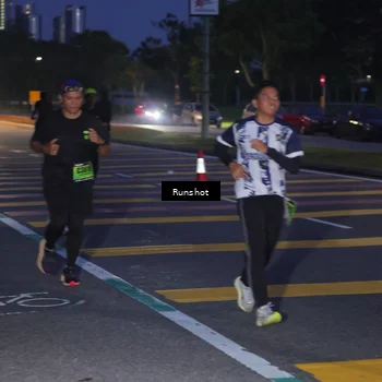 Runner Photo 5657045