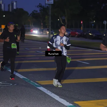 Runner Photo 5657069