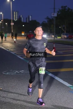 Runner Photo 5657089