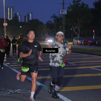 Runner Photo 5657124