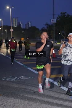 Runner Photo 5657135