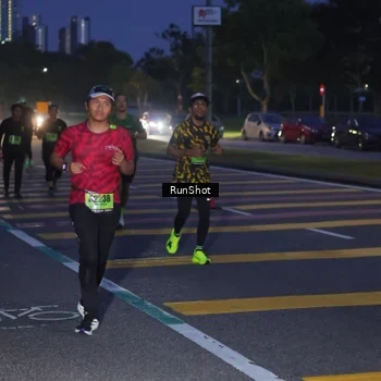 Runner Photo 5657185