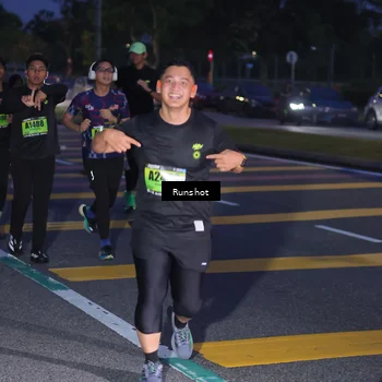Runner Photo 5657245