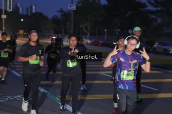 Runner Photo 5657270