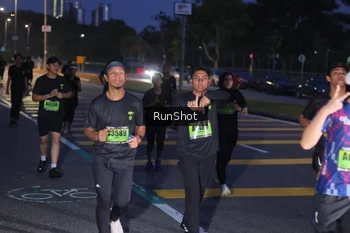 Runner Photo 5657275