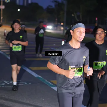 Runner Photo 5657294