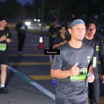 Runner Photo 5657302