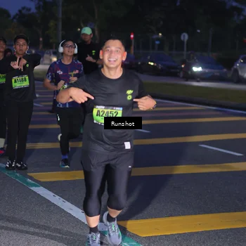 Runner Photo 5657303