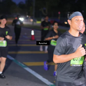 Runner Photo 5657305