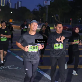 Runner Photo 5657309