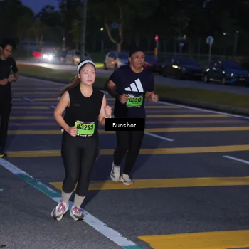 Runner Photo 5657340