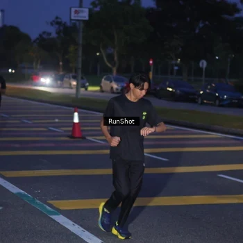 Runner Photo 5657366