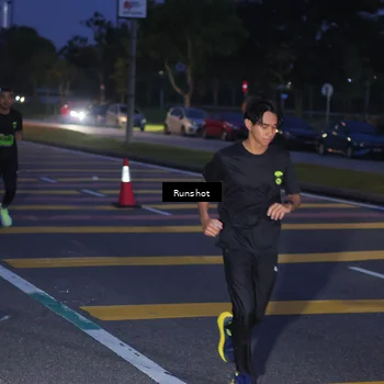 Runner Photo 5657379