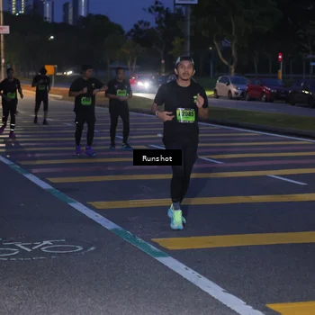 Runner Photo 5657386