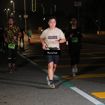 Runner Photo 5657497