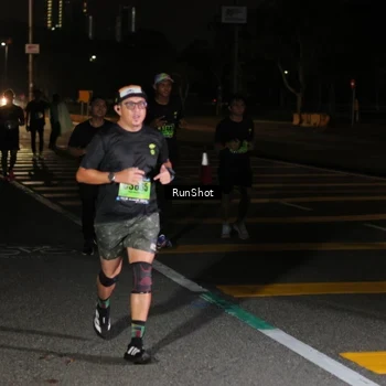 Runner Photo 5658248