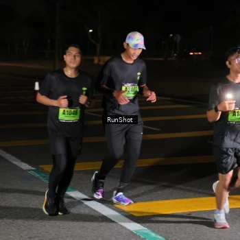 Runner Photo 5658607