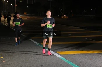 Runner Photo 5658888