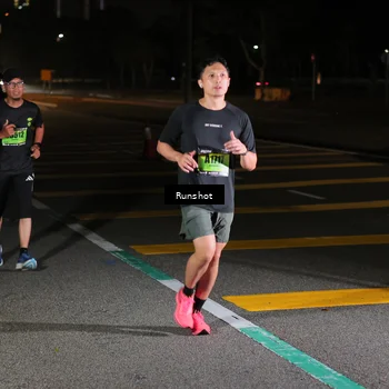 Runner Photo 5658946