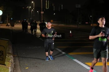 Runner Photo 5659049
